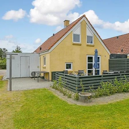 Bv348-blavand-fyrgarden-19 * Blåvand